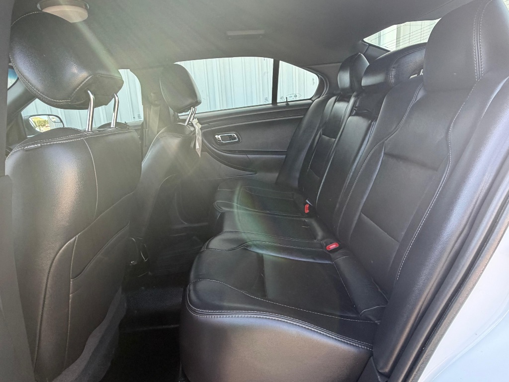 2018 Ford Taurus - $11,995